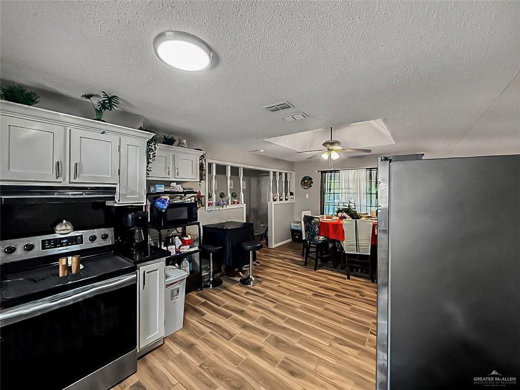 5605 North Sugar Road Pharr, TX 78577 - Photo 9 of 16