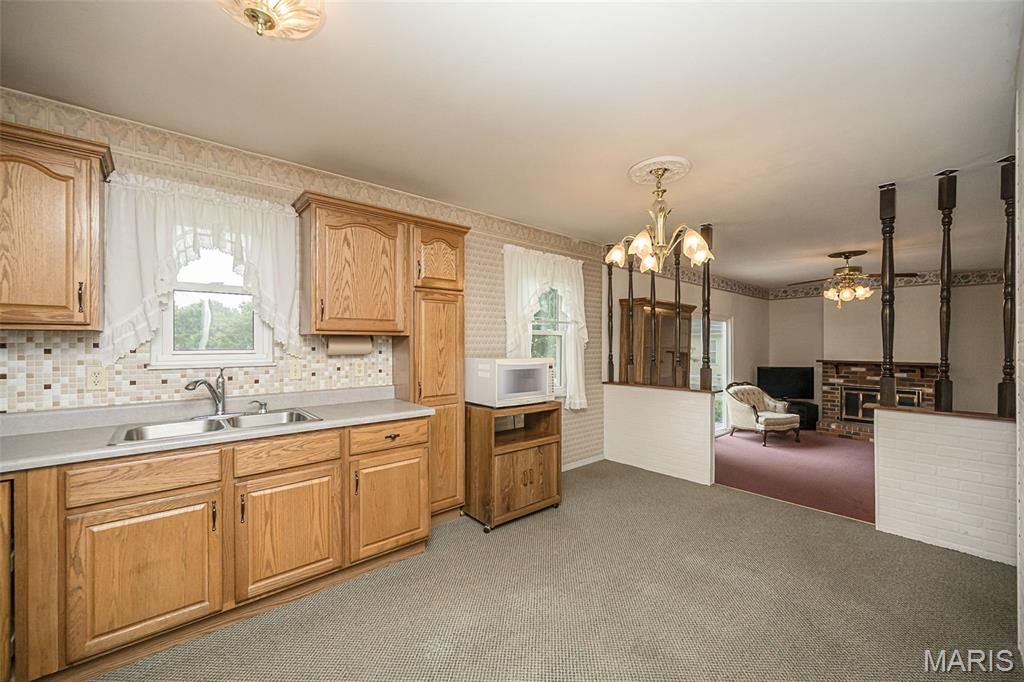 408 Birdie Hills Road St. Peters, MO 63376 - Photo 6 of 32