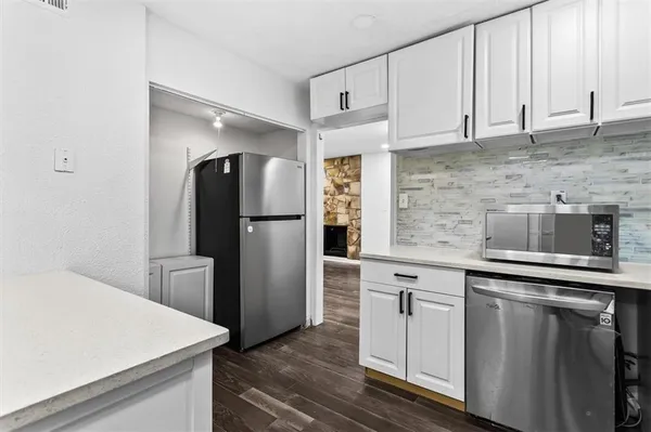 $299,999 | 6363 Brandywine Trail, Peachtree Corners, GA 30092