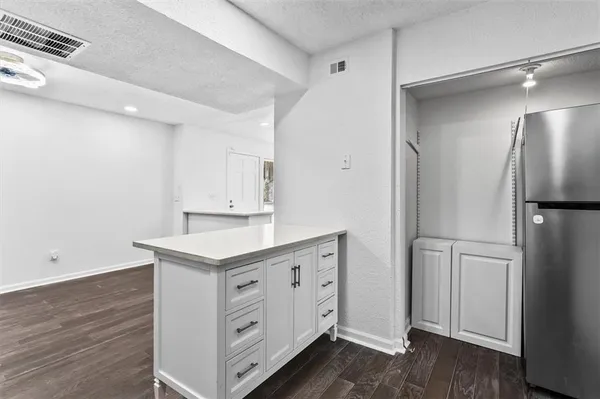 $299,999 | 6363 Brandywine Trail, Peachtree Corners, GA 30092