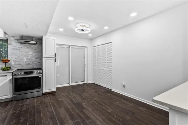 $299,999 | 6363 Brandywine Trail, Peachtree Corners, GA 30092