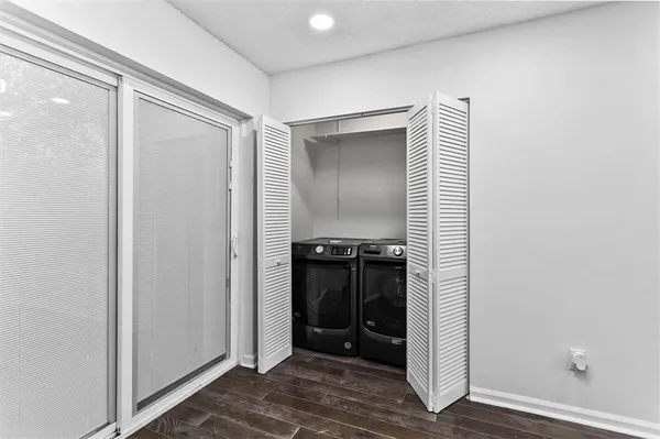 $299,999 | 6363 Brandywine Trail, Peachtree Corners, GA 30092