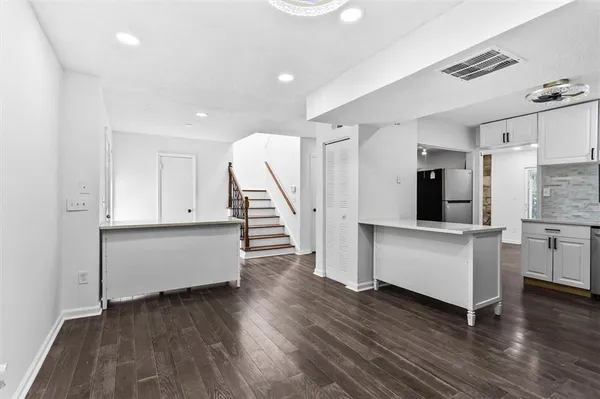 $299,999 | 6363 Brandywine Trail, Peachtree Corners, GA 30092