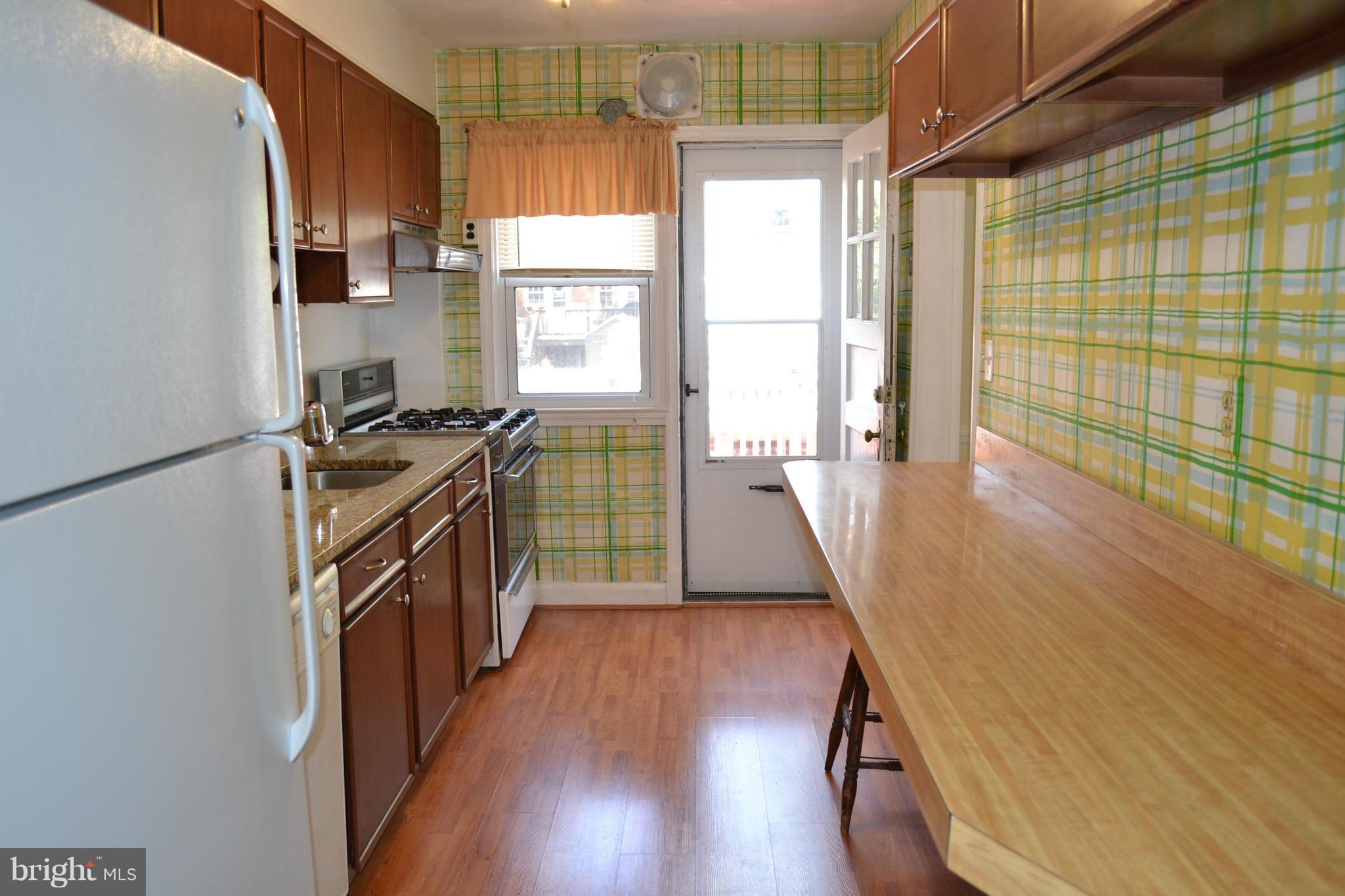 112 Overbrook Road Baltimore, MD 21212 - Photo 4 of 20 Kitchen
