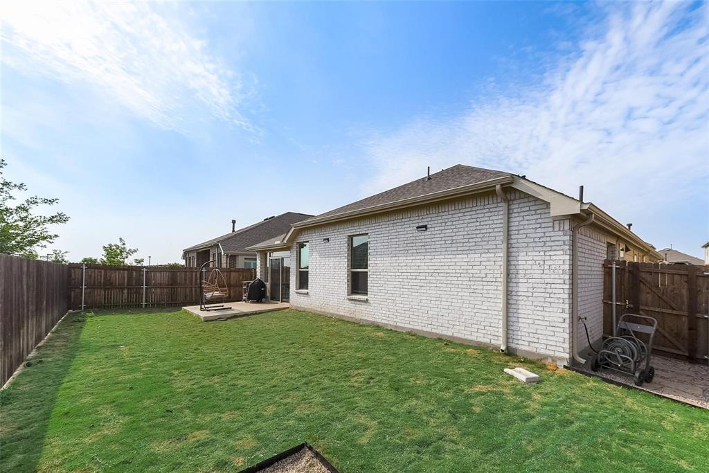 814 Bluewood Street Princeton, TX 75407 - Photo 13 of 19
