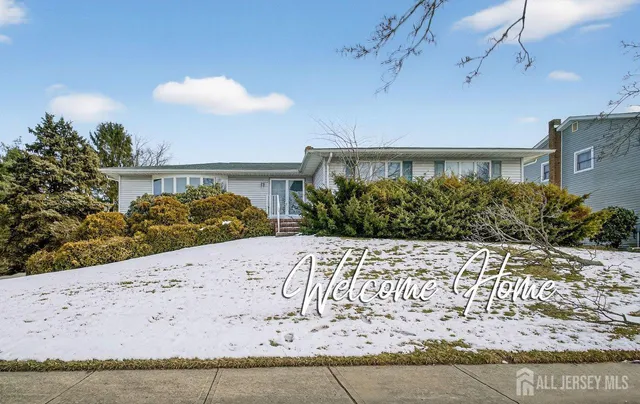 $599,900 | 30 Iroquois Drive, Sayreville, NJ 08859