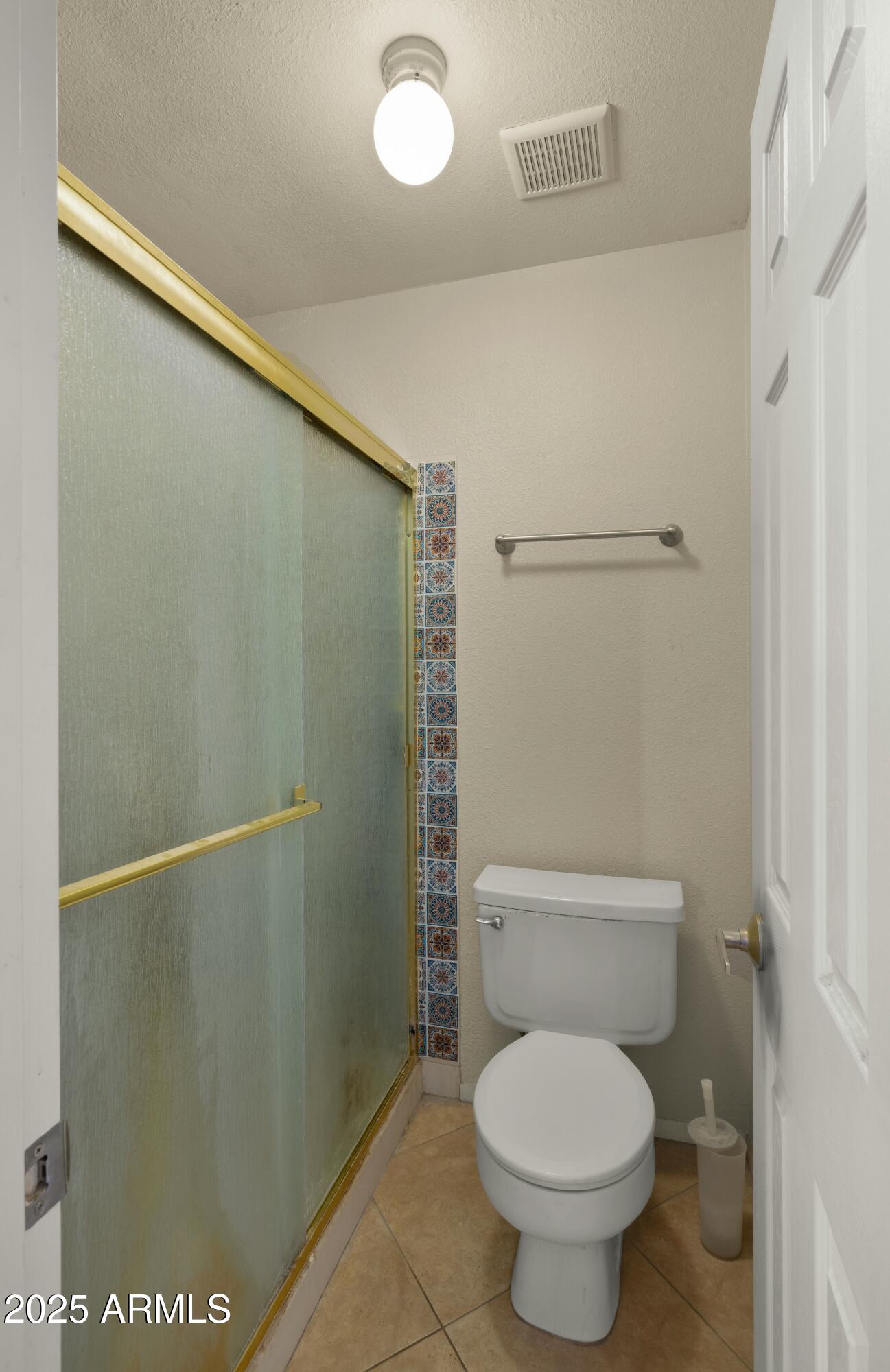 5833 West Hearn Road Glendale, AZ 85306 - Photo 13 of 25 Primary Shower