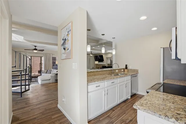 $2,200 | 5100 Verde Valley Lane, Unit 114, Dallas, TX 75254