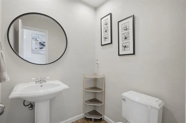 $2,200 | 5100 Verde Valley Lane, Unit 114, Dallas, TX 75254