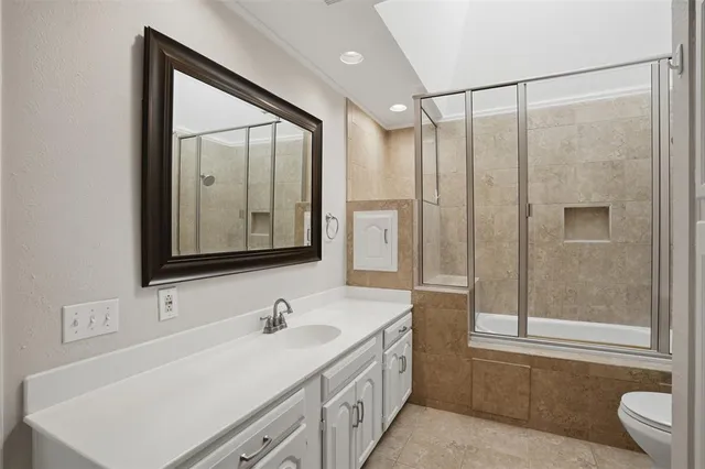 $2,200 | 5100 Verde Valley Lane, Unit 114, Dallas, TX 75254