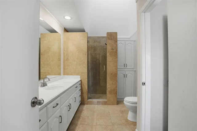 $2,200 | 5100 Verde Valley Lane, Unit 114, Dallas, TX 75254