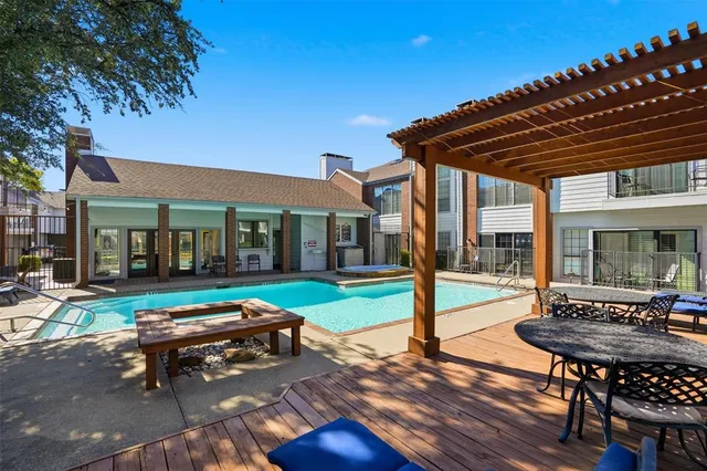 $2,200 | 5100 Verde Valley Lane, Unit 114, Dallas, TX 75254