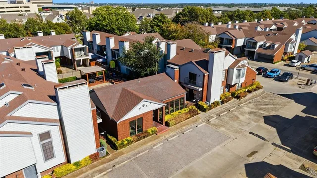 $2,200 | 5100 Verde Valley Lane, Unit 114, Dallas, TX 75254