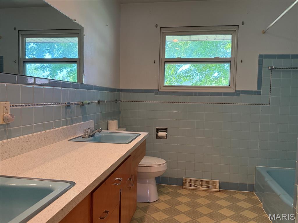 5108 Humbert Road Alton, IL 62002 - Photo 24 of 32