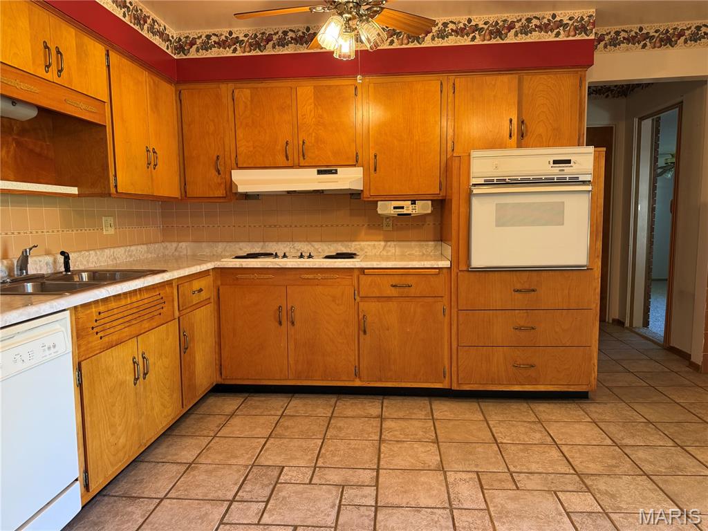 5108 Humbert Road Alton, IL 62002 - Photo 7 of 32