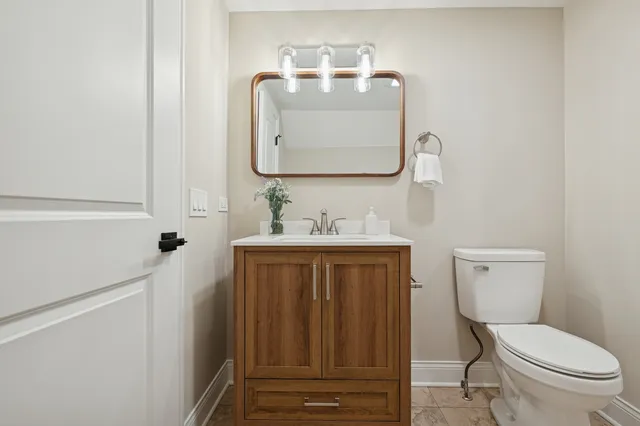 $369,900 | 7654 South Seeley Avenue, Chicago, IL 60620