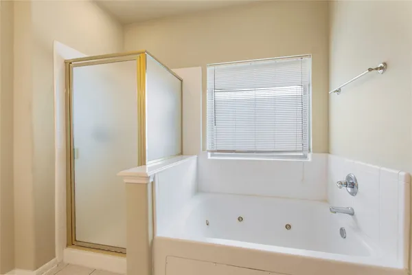 $2,500 | 5310 Meadow Canyon Drive, Sugar Land, TX 77479