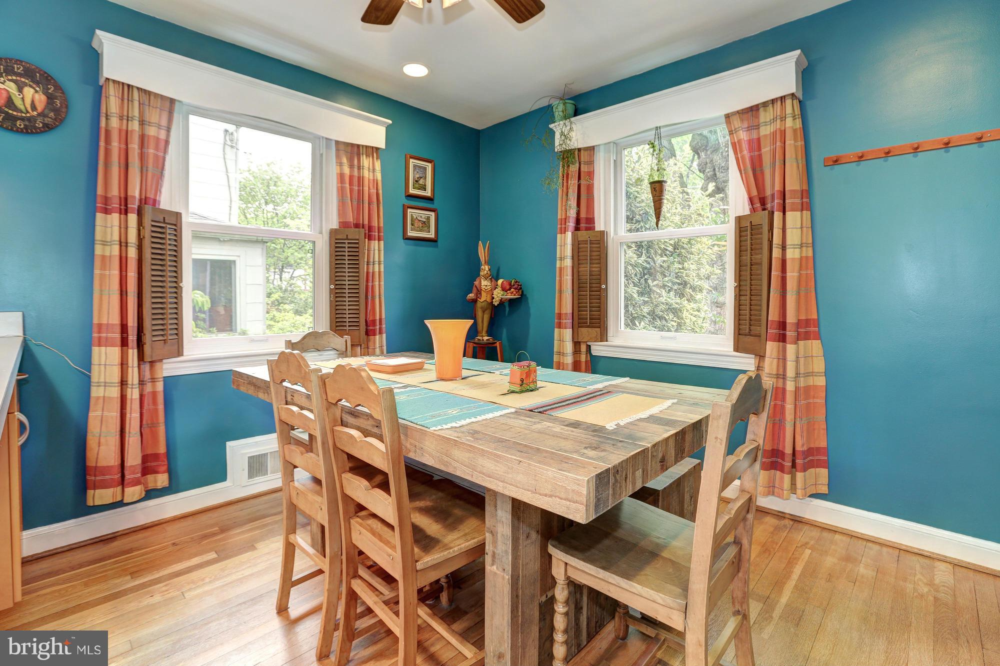 9220 Glenville Road Silver Spring, MD 20901 - Photo 10 of 30 Comfortable Dining Room