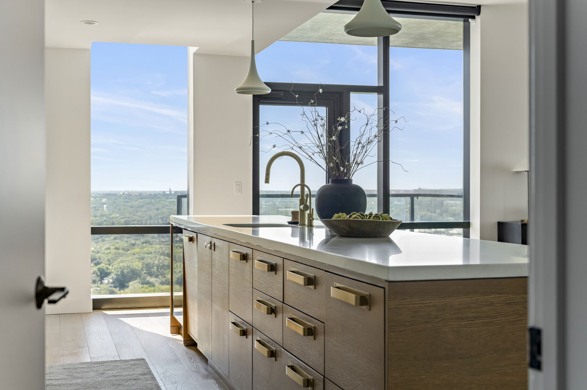 70 Rainey Street, Unit 2701 Austin, TX 78701 - Photo 11 of 40