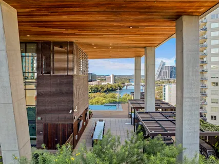 $2,999,000 | 70 Rainey Street, Unit 2701, Austin, TX 78701