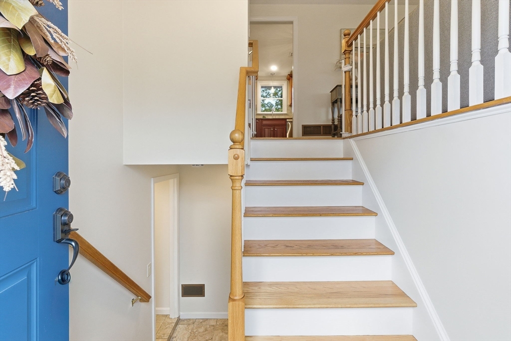 13 Elaine Road Stoneham, MA 02180 - Photo 18 of 27