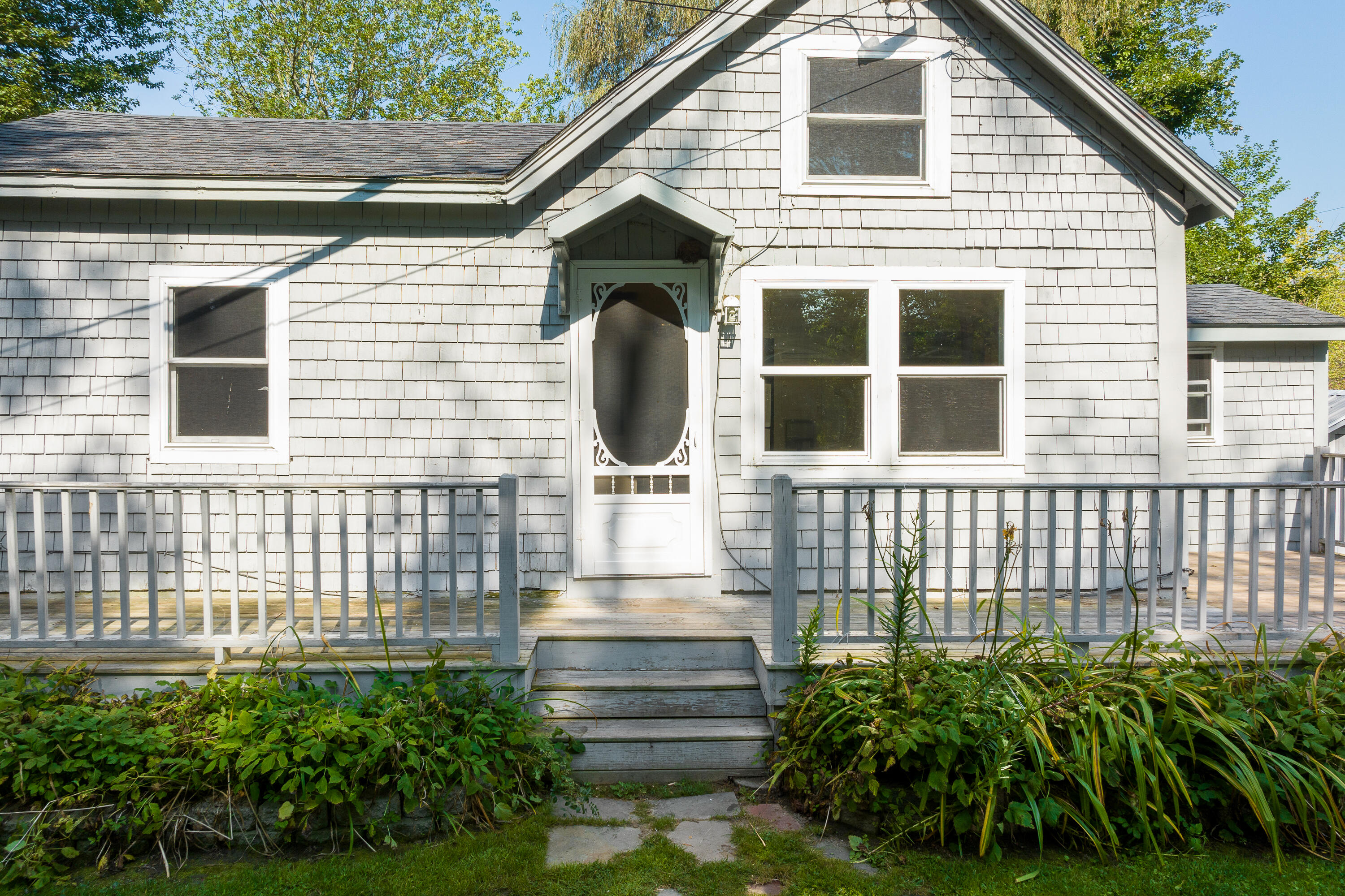 117 Lessner Road Damariscotta, ME 04543 - Photo 19 of 36 Curbside