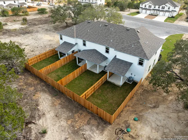 $925,000 | 804-808-812-816 Ryan Crossing, San Antonio, TX 78253