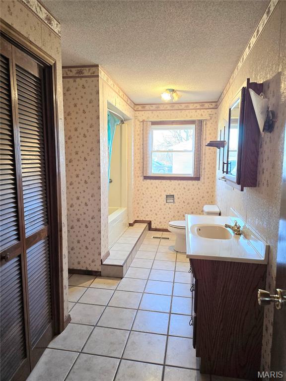 811 Smith Lane Hillsboro, IL 62049 - Photo 19 of 32