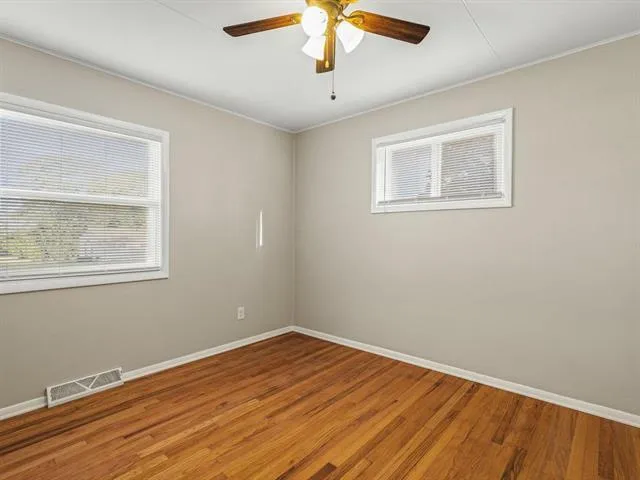 $2,650 | 2205 Clover Avenue, Rockford, IL 61102