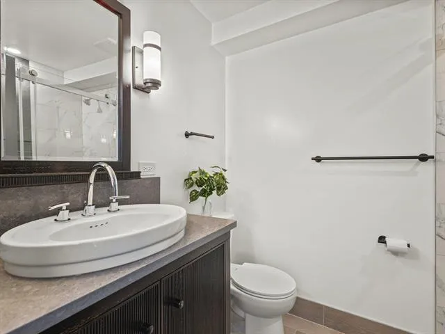 $2,650 | 2205 Clover Avenue, Rockford, IL 61102