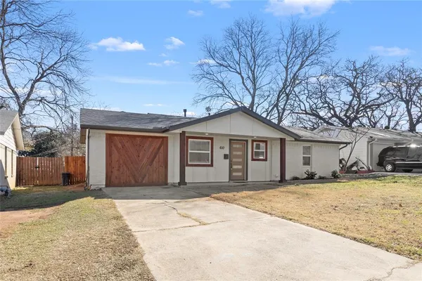 $289,000 | 610 Stonewall Drive, Euless, TX 76039