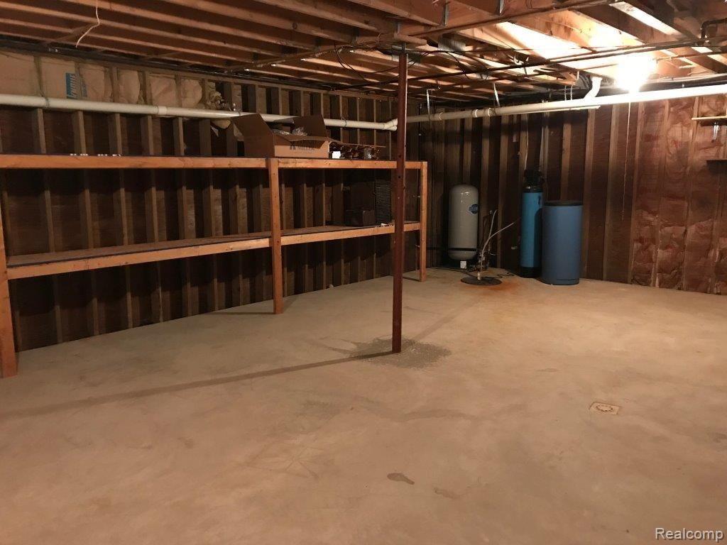1604 Farnsworth Road Lapeer, MI 48446 - Photo 24 of 30 55D24B5D-3B86-4538-831F-9C343D631C91.JPG