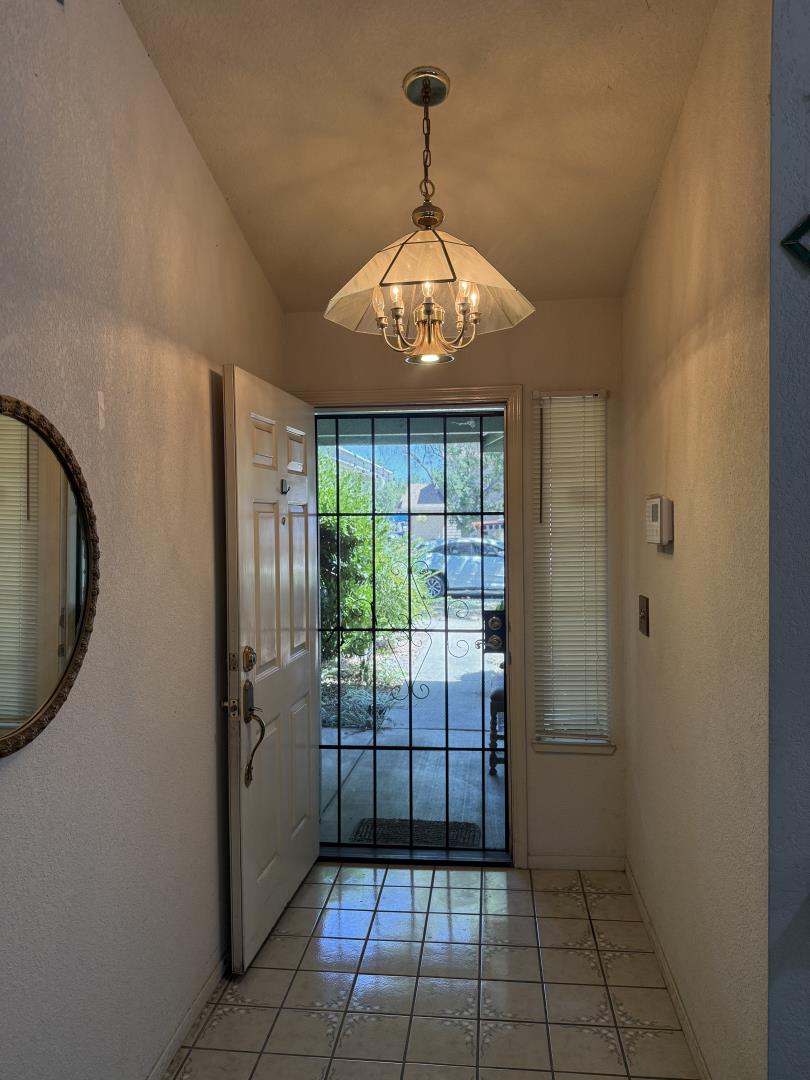 1636 Cavern Way Modesto, CA 95351 - Photo 2 of 6
