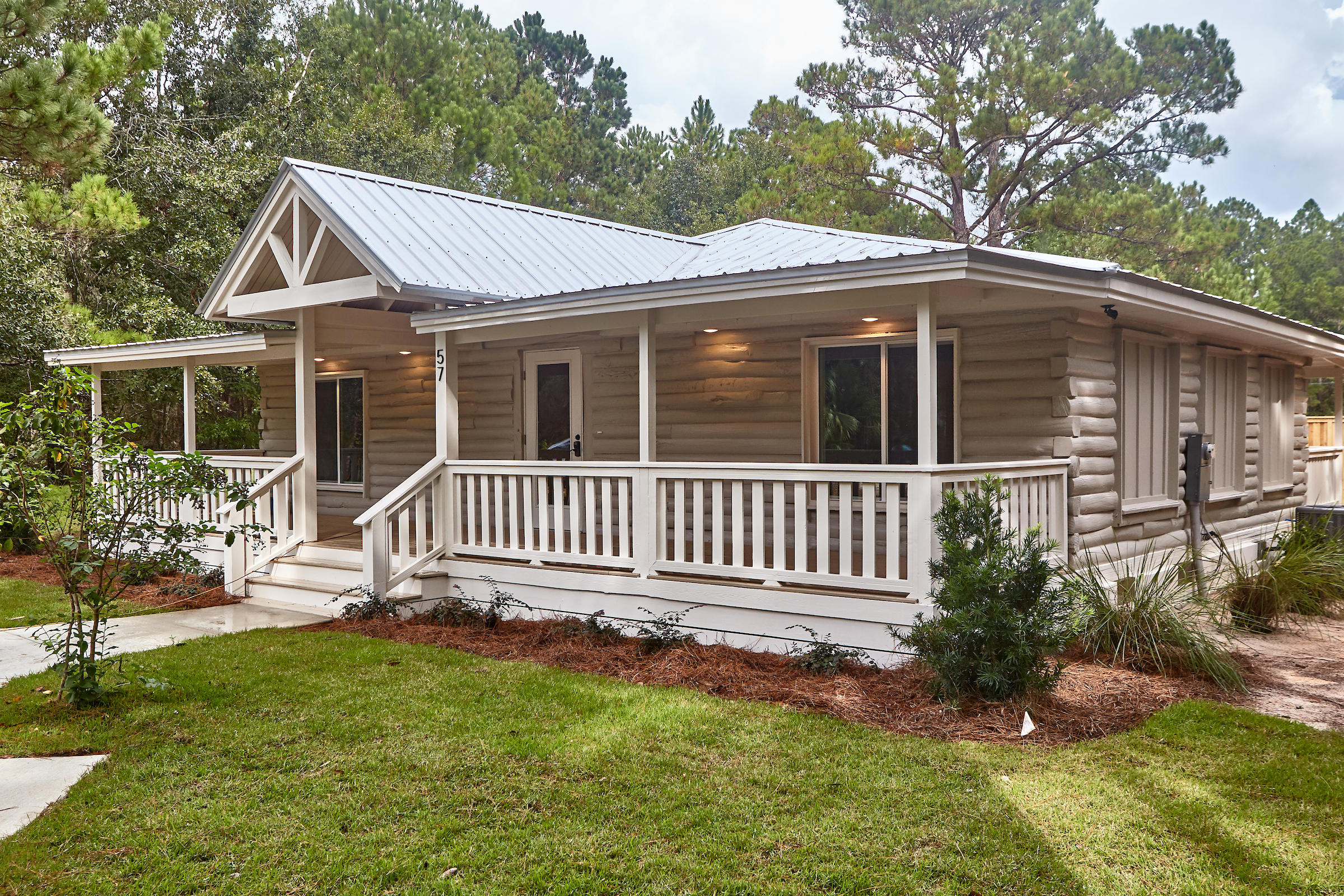 57 Johnson Lane Freeport, FL 32439 - Photo 3 of 31 Gallery Image 3