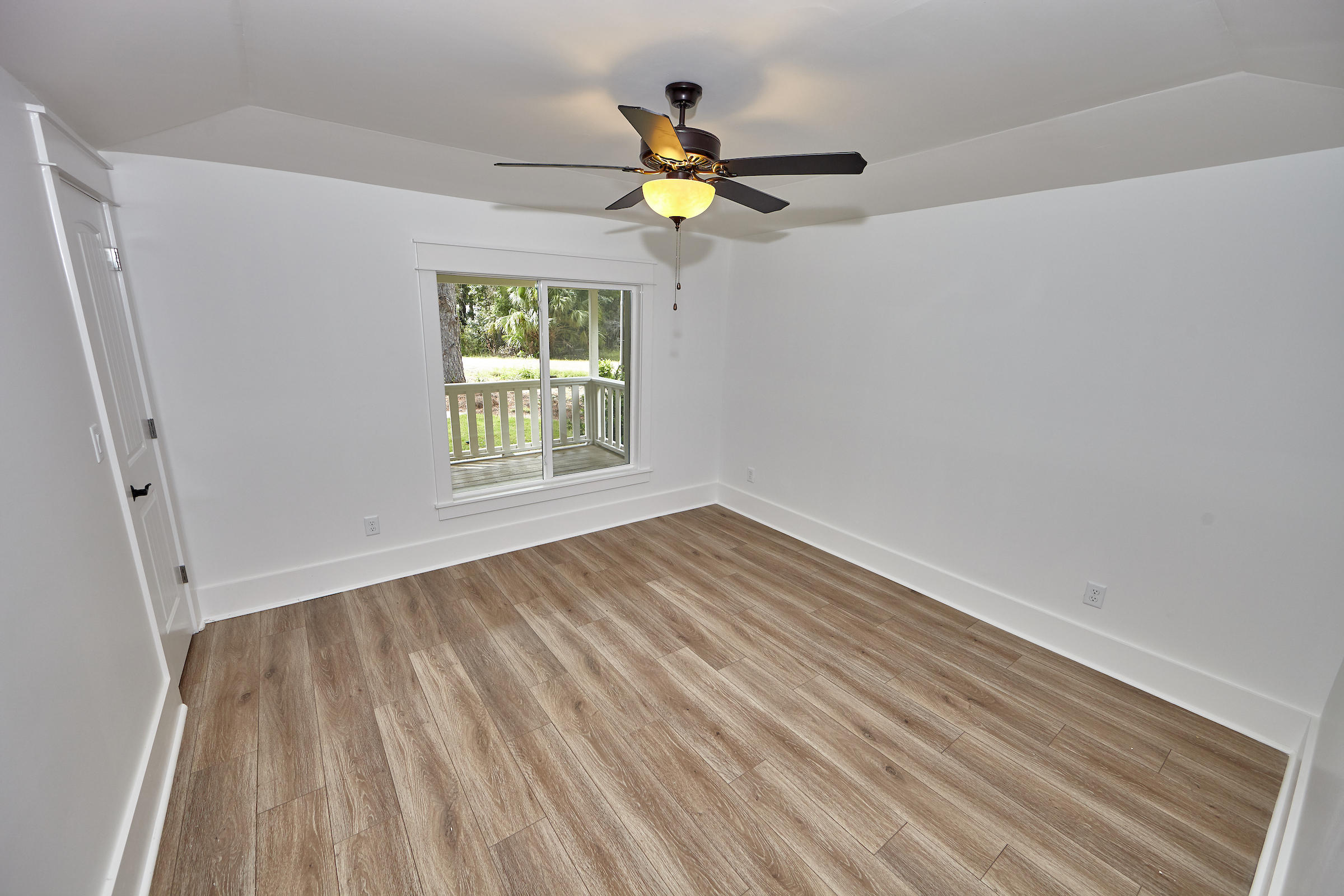 57 Johnson Lane Freeport, FL 32439 - Photo 27 of 31 Gallery Image 27