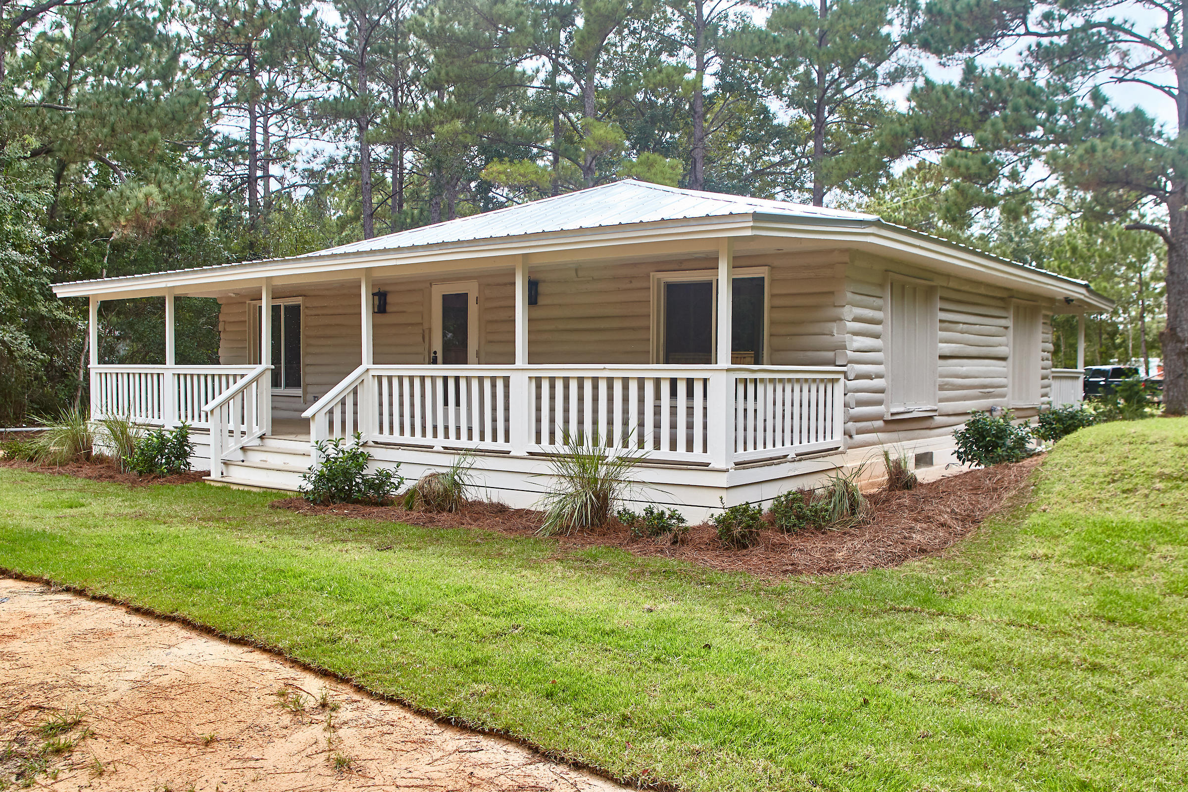 57 Johnson Lane Freeport, FL 32439 - Photo 5 of 31 Gallery Image 5