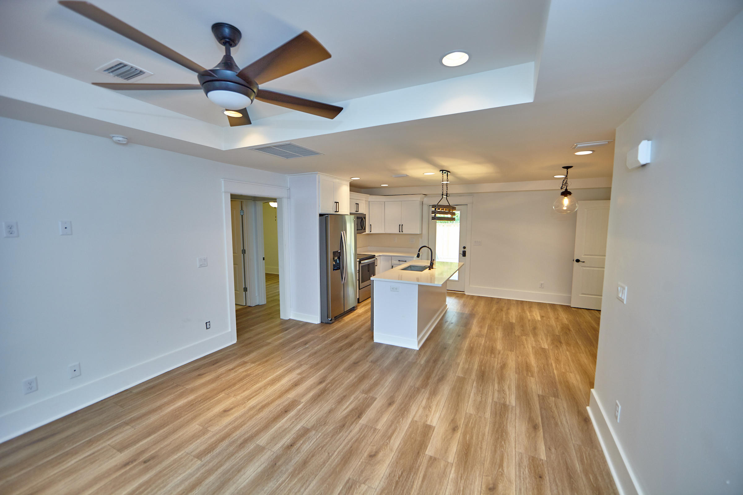 57 Johnson Lane Freeport, FL 32439 - Photo 8 of 31 Gallery Image 8