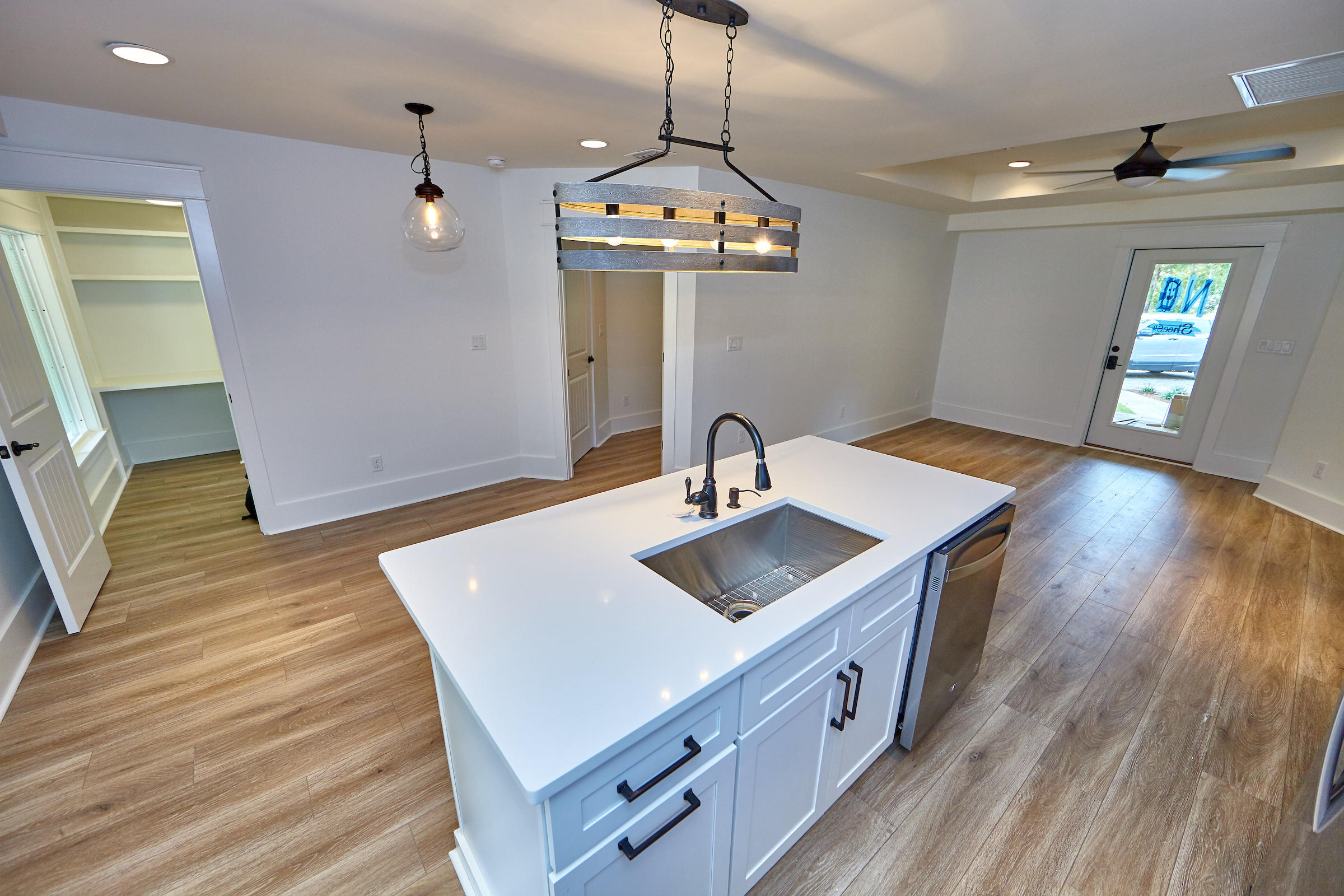 57 Johnson Lane Freeport, FL 32439 - Photo 9 of 31 Gallery Image 9
