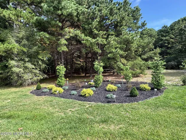 $614,499 | 9 Blackmoor Drive, Jackson, NJ 08527