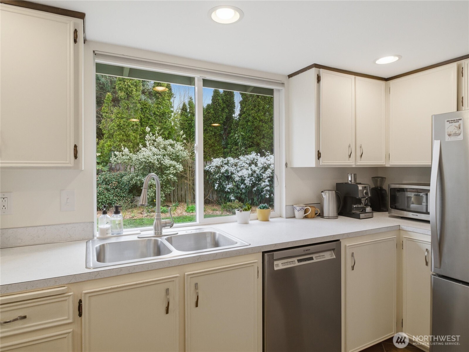 2548 Smithers Avenue South Renton, WA 98055 - Photo 12 of 35 Gallery Image 12
