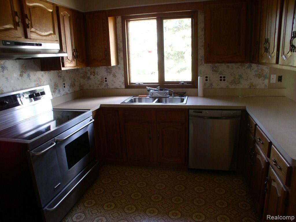 5872 Shea Road Marine City, MI 48039 - Photo 41 of 55 P1010081.JPG