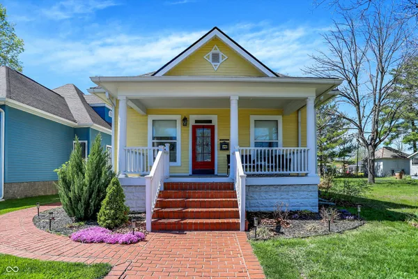 $260,000 | 1520 Washington Street, Columbus, IN 47201