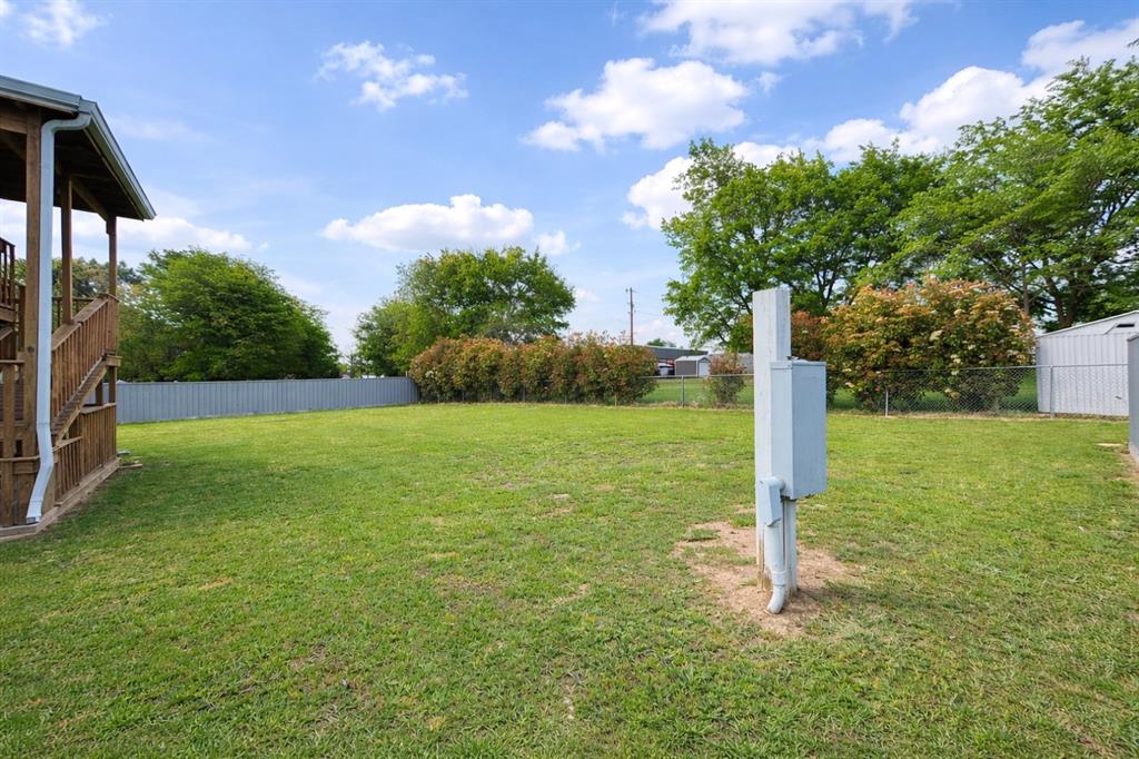 400 Comanche Quitman, TX 75783 - Photo 5 of 40