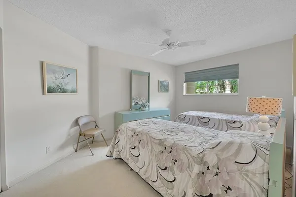 $5,000 | 17270 Boca Club Boulevard, Unit 1702, Boca Raton, FL 33487
