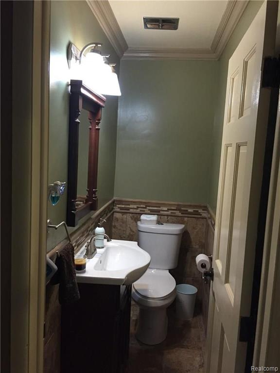 25014 Rubin Road Warren, MI 48089 - Photo 17 of 19