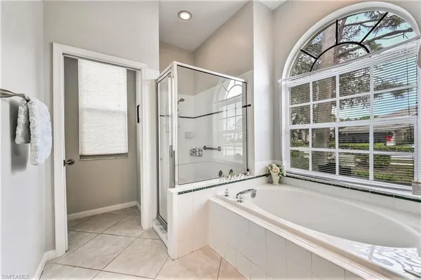 $8,500 | 6545 Chestnut Circle, Naples, FL 34109