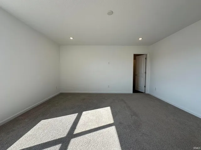 $315,900 | 4701 Heathermoor Lane, New Haven, IN 46774