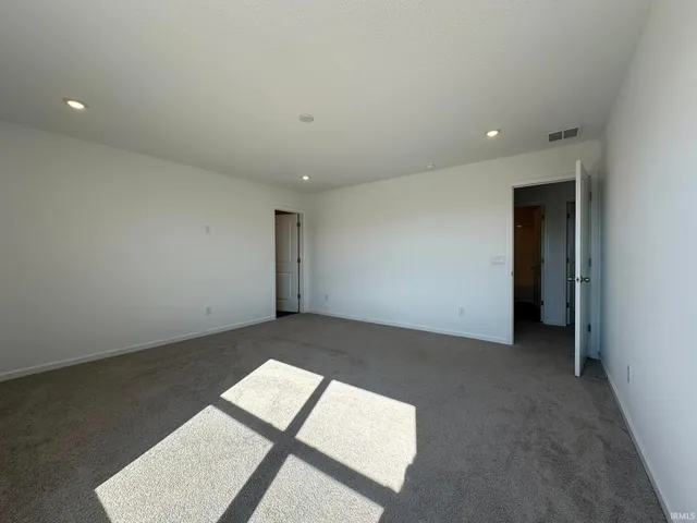 $315,900 | 4701 Heathermoor Lane, New Haven, IN 46774