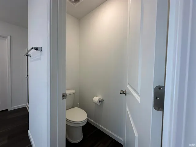 $315,900 | 4701 Heathermoor Lane, New Haven, IN 46774