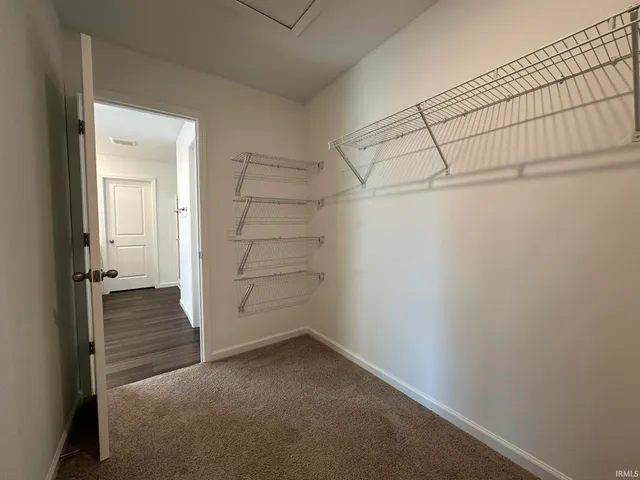 $315,900 | 4701 Heathermoor Lane, New Haven, IN 46774